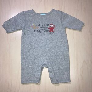 vintage old navy ‘03 trick or treat devilishly sweet gray outfit size 0-3 months